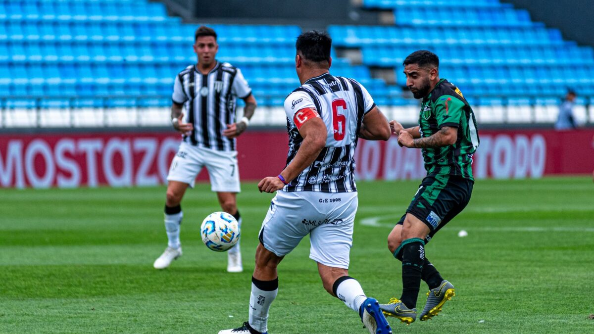 Rodrigo Nestor tenta conquistar titularidade no Bahia na volta do Brasileirão 1 Rodrigo Nestor tenta conquistar titularidade no Bahia na volta do Brasileirão