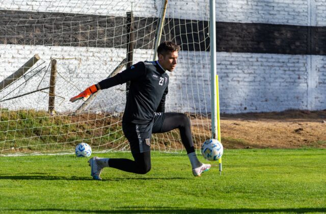 Bastidores do Palmeiras: chance para atacante, recado de Barboza e volta de Arias 4 Bastidores do Palmeiras: chance para atacante, recado de Barboza e volta de Arias
