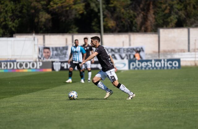 Zenit desiste de negociar zagueiro Nino com Palmeiras e Fluminense, diz Terra 2 Zenit desiste de negociar zagueiro Nino com Palmeiras e Fluminense, diz Terra