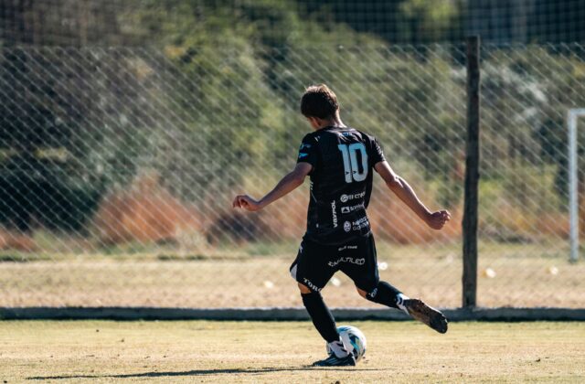 Palmeiras recusa proposta de clube italiano por Erick Belé