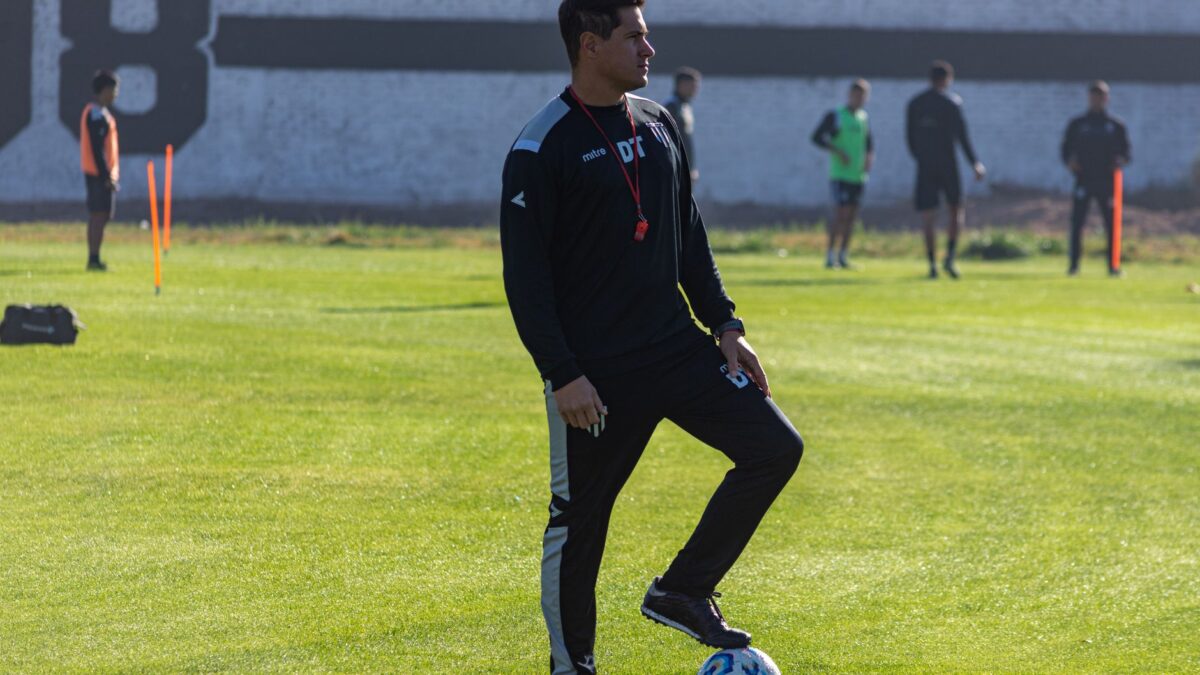 Fortaleza anuncia Paulo Autuori como técnico após demissão de Carpini