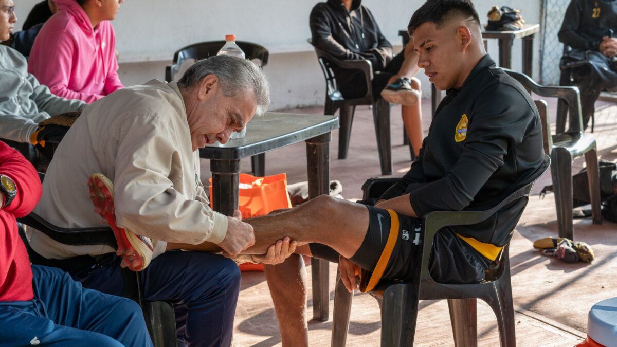 Domínguez terá de mexer no Atlético-MG por lesão antes de enfrentar o Palmeiras 1 Domínguez terá de mexer no Atlético-MG por lesão antes de enfrentar o Palmeiras