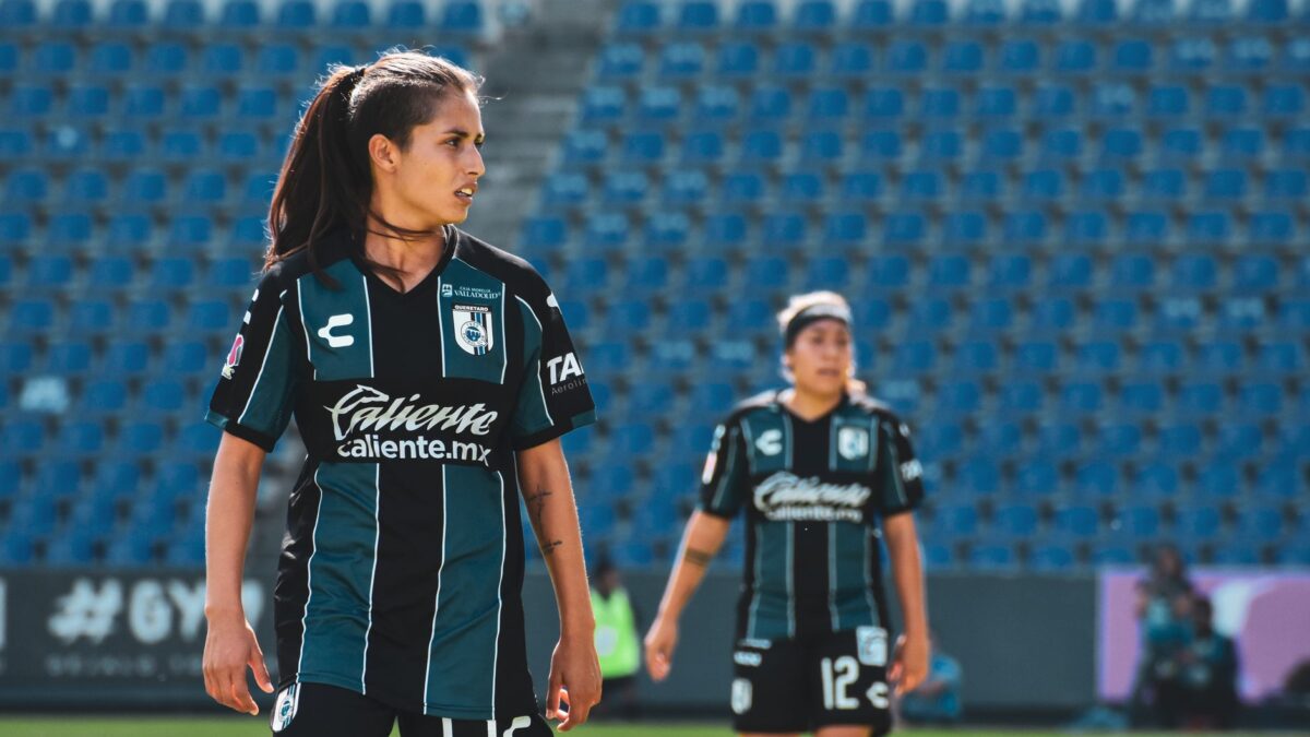 Palmeiras enfrenta o Corinthians pelo Paulista feminino na Arena Barueri