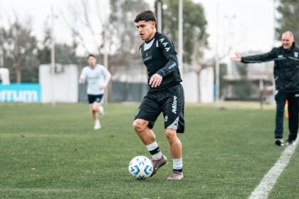 Após goleada do Palmeiras, Jair Ventura rebate fala de Abel Ferreira sobre elenco