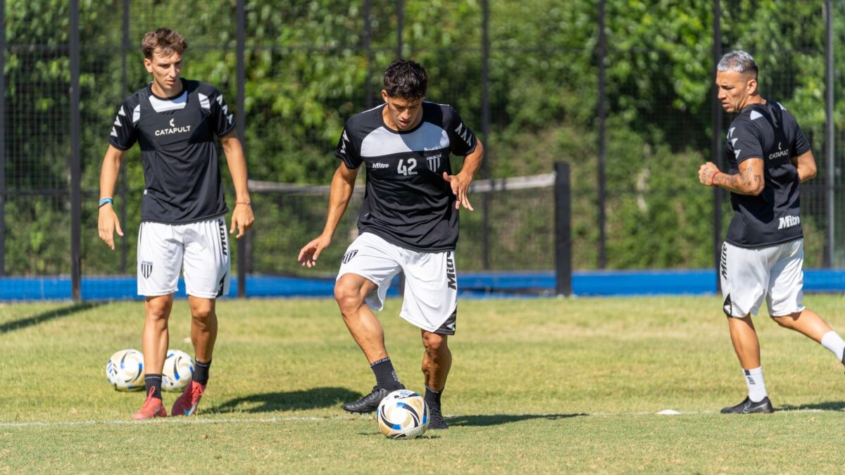 Palmeiras faz treino regenerativo e já pensa na sequência da temporada