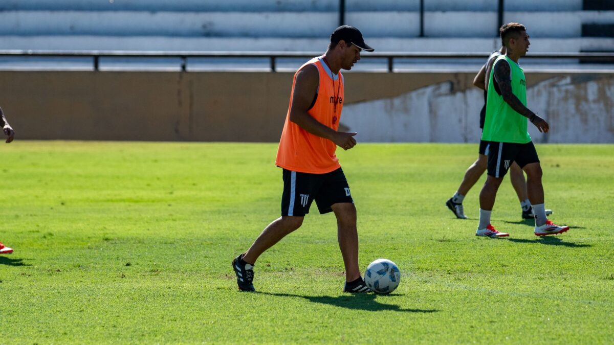 Band: Palmeiras terá cinco desfalques para enfrentar o Fortaleza 1 Band: Palmeiras terá cinco desfalques para enfrentar o Fortaleza
