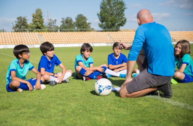 Palmeiras projeta temporada “perfeita” com elenco jovem e sem pressão para vender