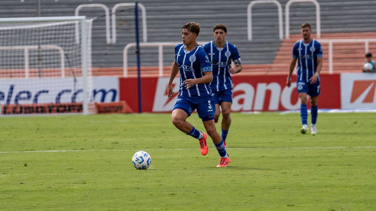 Matheuzinho fala sobre salários atrasados no Corinthians após vitória sobre o Bragantino