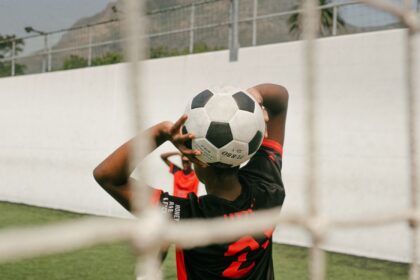 Napoli tenta a contratação do lateral Giay, do Palmeiras, diz ESPN