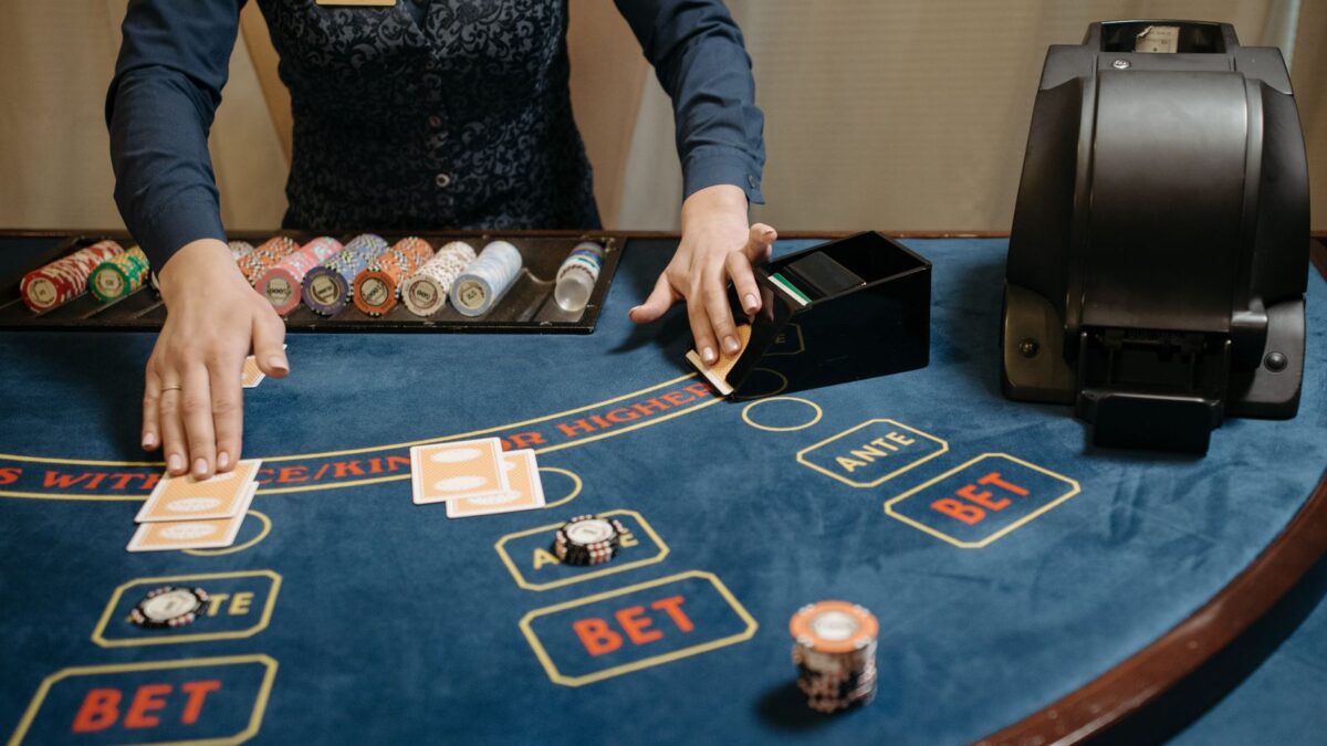 Artigo defende que crise de endividamento é anterior à regulação das bets 1 Artigo defende que crise de endividamento é anterior à regulação das bets