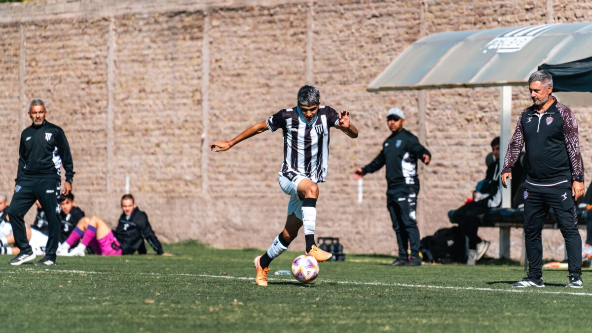 Cuca descarta poupar o Santos no Brasileiro antes de duelo com o Palmeiras na Copa do Brasil 1 Cuca descarta poupar o Santos no Brasileiro antes de duelo com o Palmeiras na Copa do Brasil
