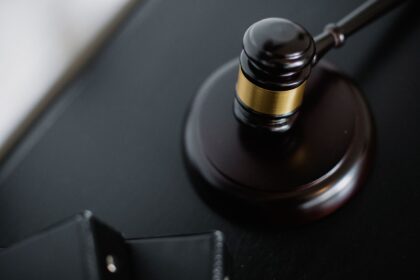 Governo suspende 14 sites de apostas por descumprir regras no Brasil 2 Governo suspende 14 sites de apostas por descumprir regras no Brasil