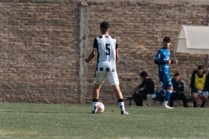 Athletico-PR contrata atacante uruguaio de 18 anos para o sub-20 2 Athletico-PR contrata atacante uruguaio de 18 anos para o sub-20