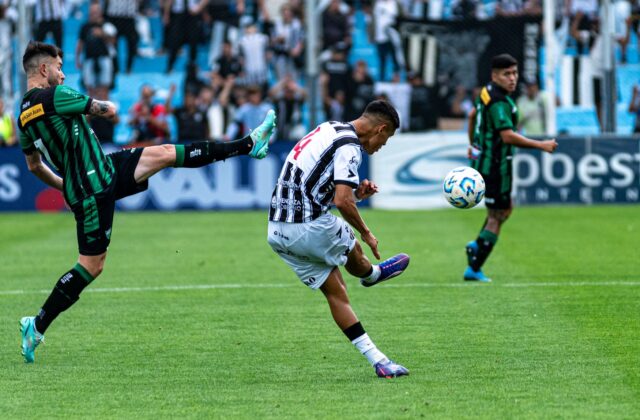 Coritiba x Corinthians: rival do Palmeiras tenta se aproximar do G5 no Brasileirão 3 Coritiba x Corinthians: rival do Palmeiras tenta se aproximar do G5 no Brasileirão
