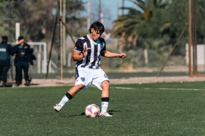 Palmeiras avalia o mercado para repor Allan caso volante deixe o clube